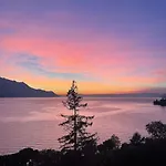 Luxury Montreux Apartman
